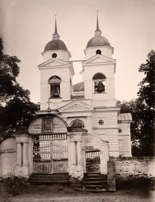 Успенская церковь в Очкино, Украина. Архивная фотография 1910-х годов.